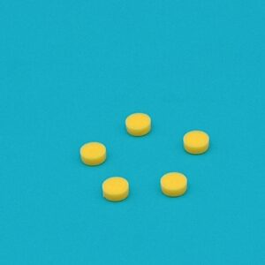 Pack of 5 yellow caps